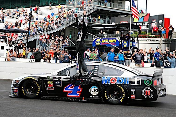 kevin harvick indy 2019 winner