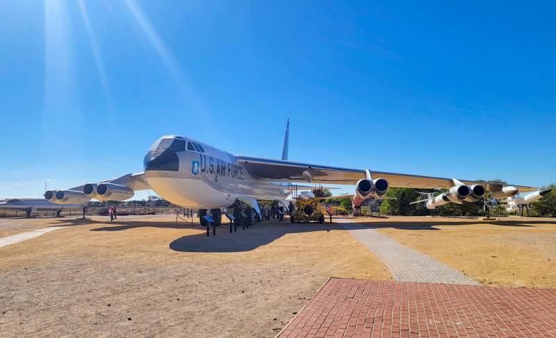 b 52a stratofortress