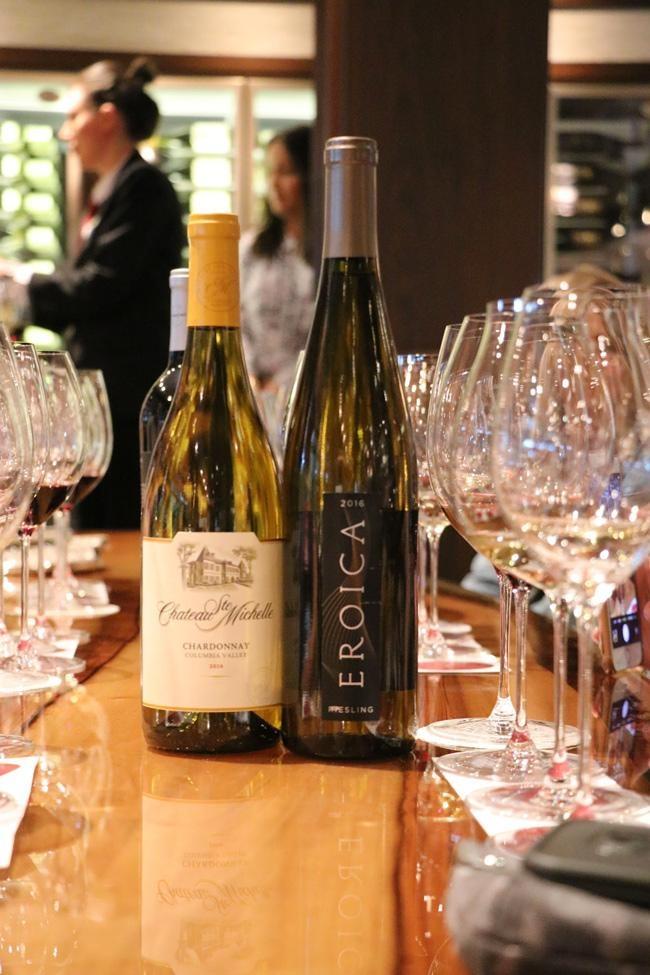 meet the winemaker cruise series on norwegian cruise line