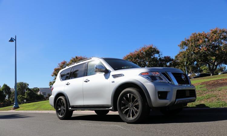 Nissan Armada Platinum 2017