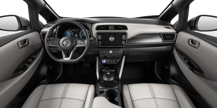 nissan leaf interior cockpit
