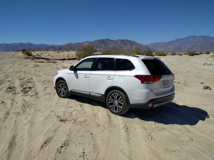 outlander sel in sand