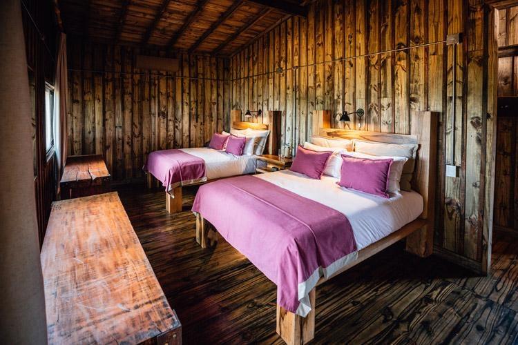 beds parana river fishing lodge