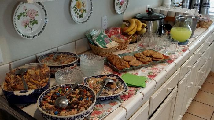 carmel-country-inn-snack