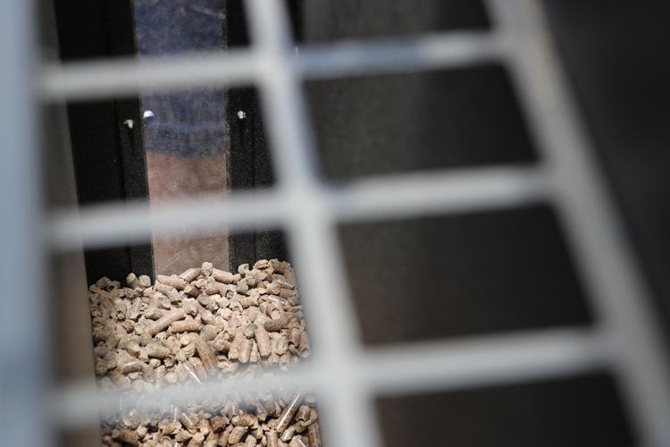 pellets in hopper for smoker