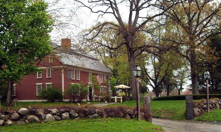 Wayside Inn