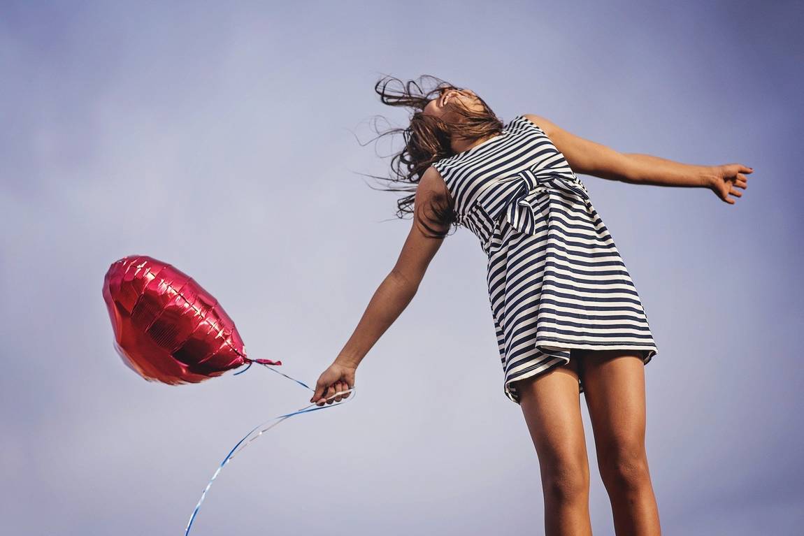 she will love one of these remote gifts for long distance relationships
