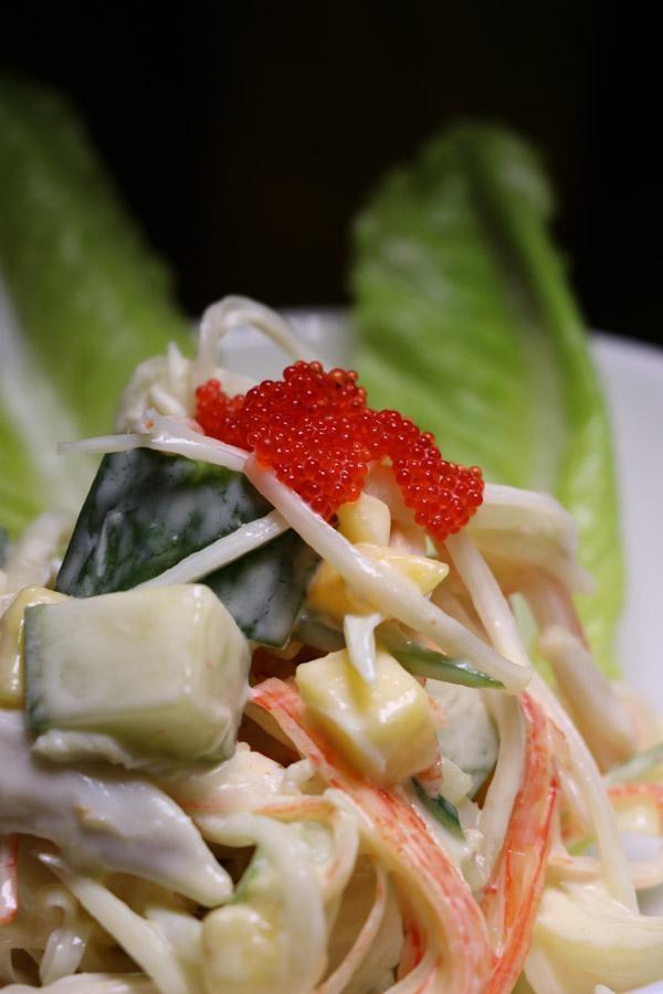 crab mango cucumber salad
