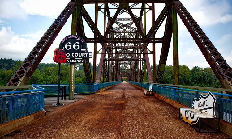 Romantic Getaway Ideas in Missouri