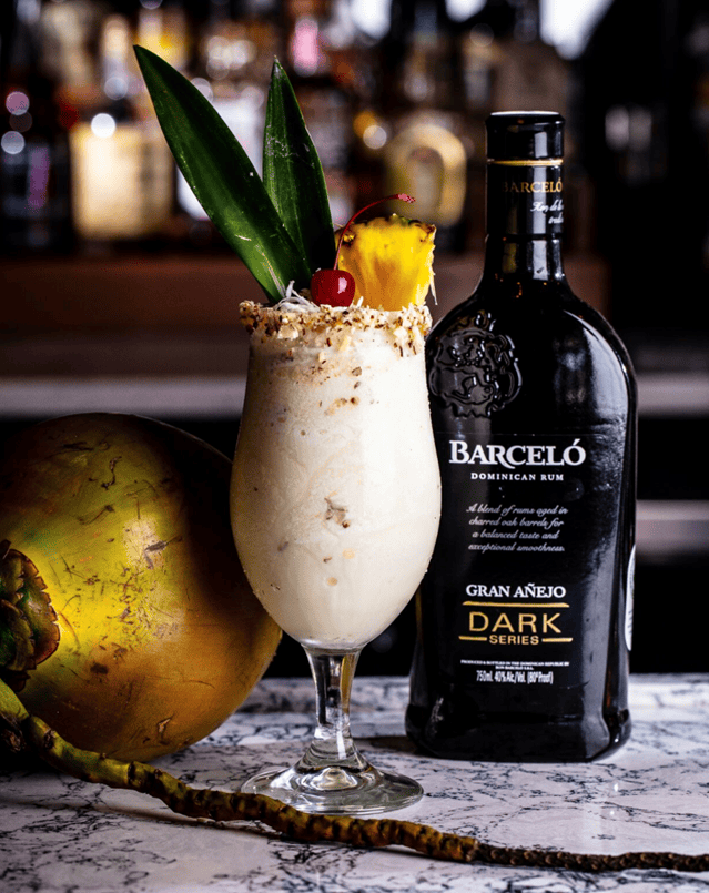 pina isolada rum cocktail recipe