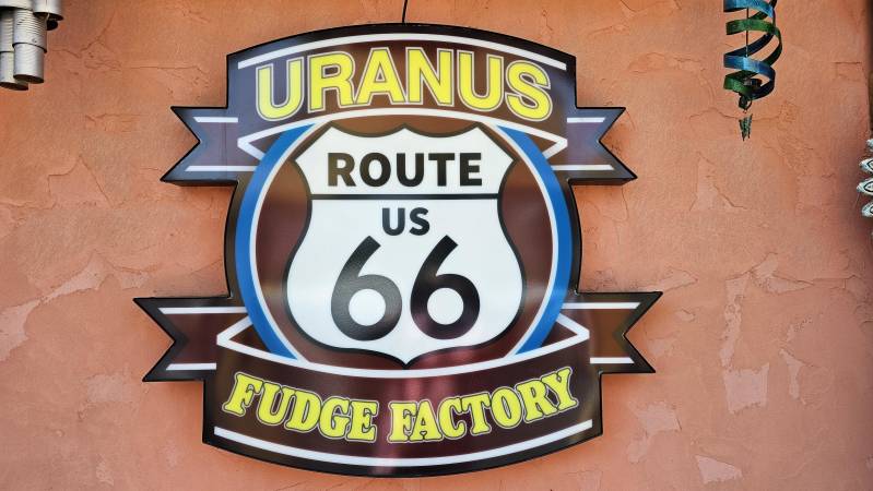 uranus fudge factory on route 66