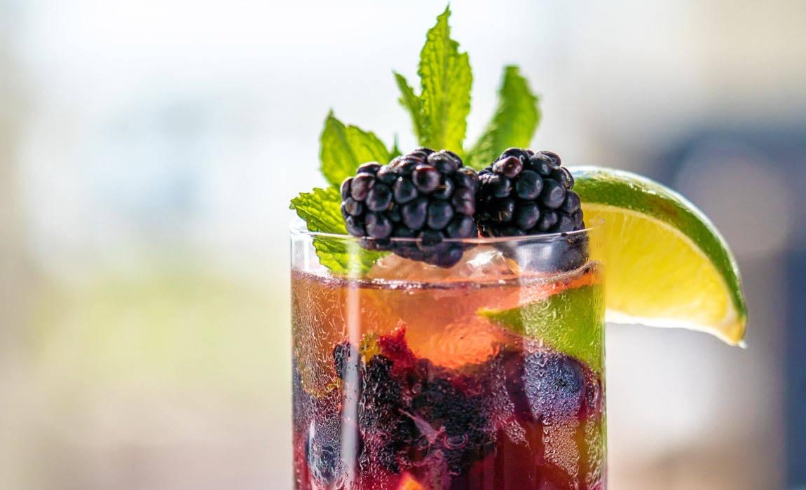 Dragonberry Rum Cocktail