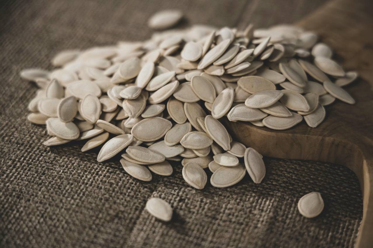 pumpkin seeds are healthy food for men