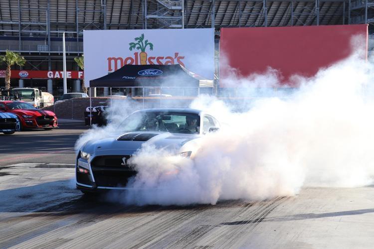 line lock mode on drag strip with gt500 shelby mustang