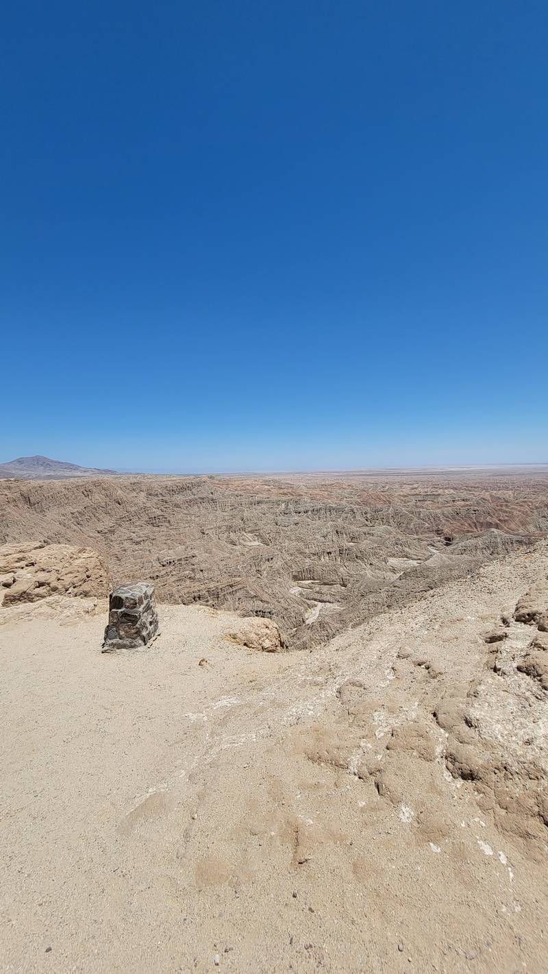 Fonts Point looking over Badlands