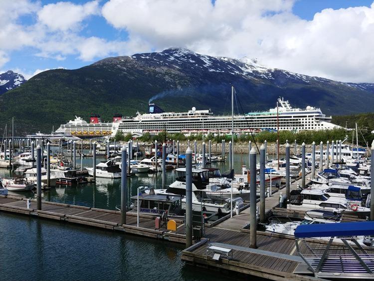 norwegian cruise line jewel in skagway alaska