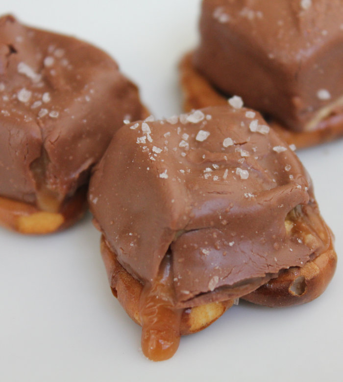 salted snickers pretzel bites