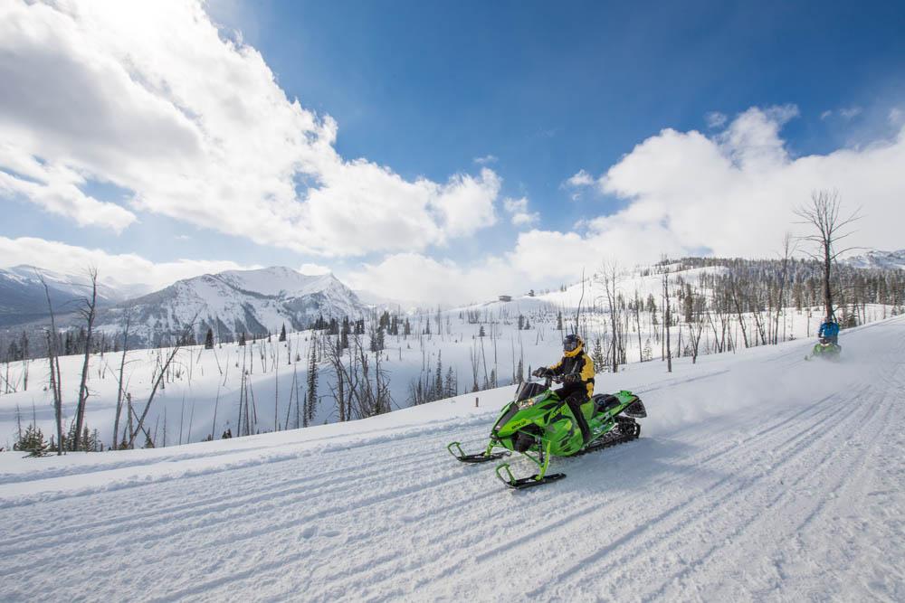 Everything You Need to Know to Plan a Snowmobiling Vacation in Montana