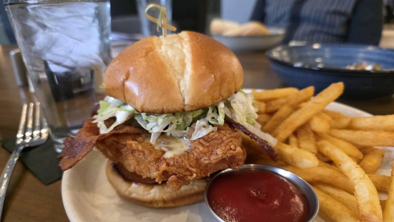 chicken sandwich at Sonesta Columbus Downtown