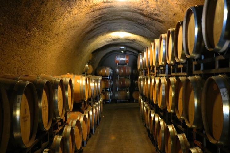alexander valley vineyards wine caves