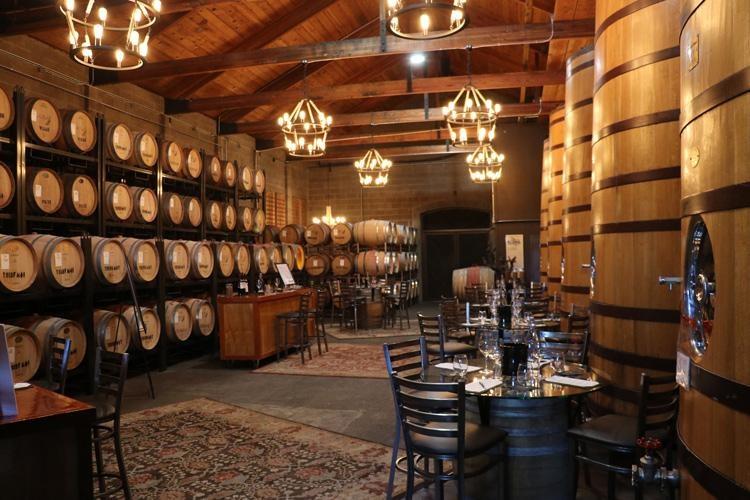 dry creek vineyards tasting room sonoma california