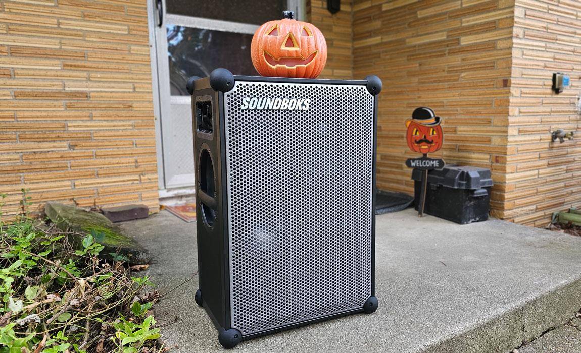 Soundboks is the core of my halloween display