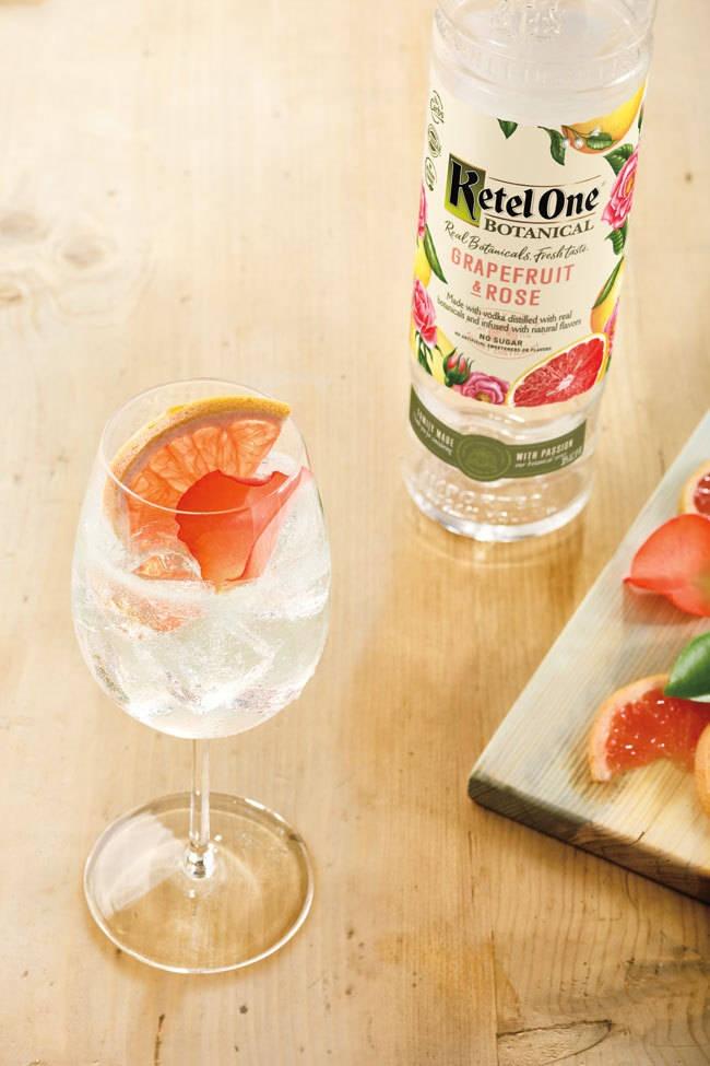 ketel one botanical grapefruit and rose botanical spritz vodka cocktail recipe