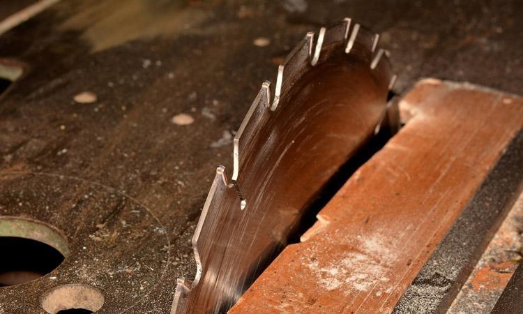 How to shop for a table saw