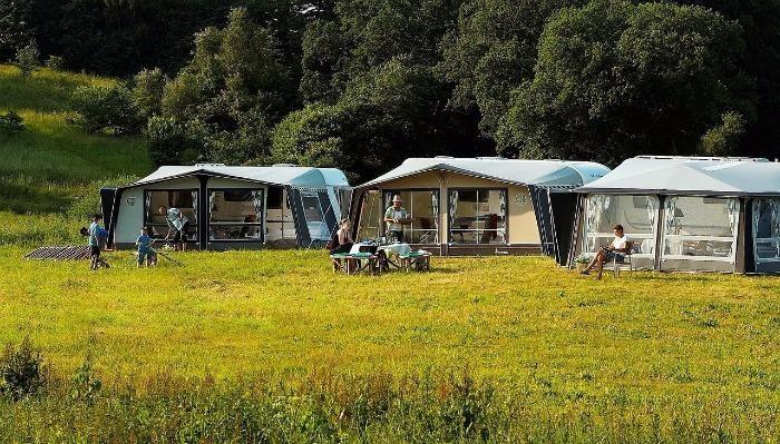 camping