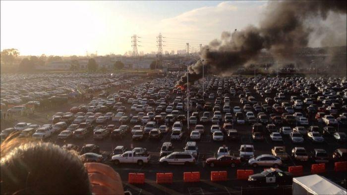 oakland raiders tailgate fire