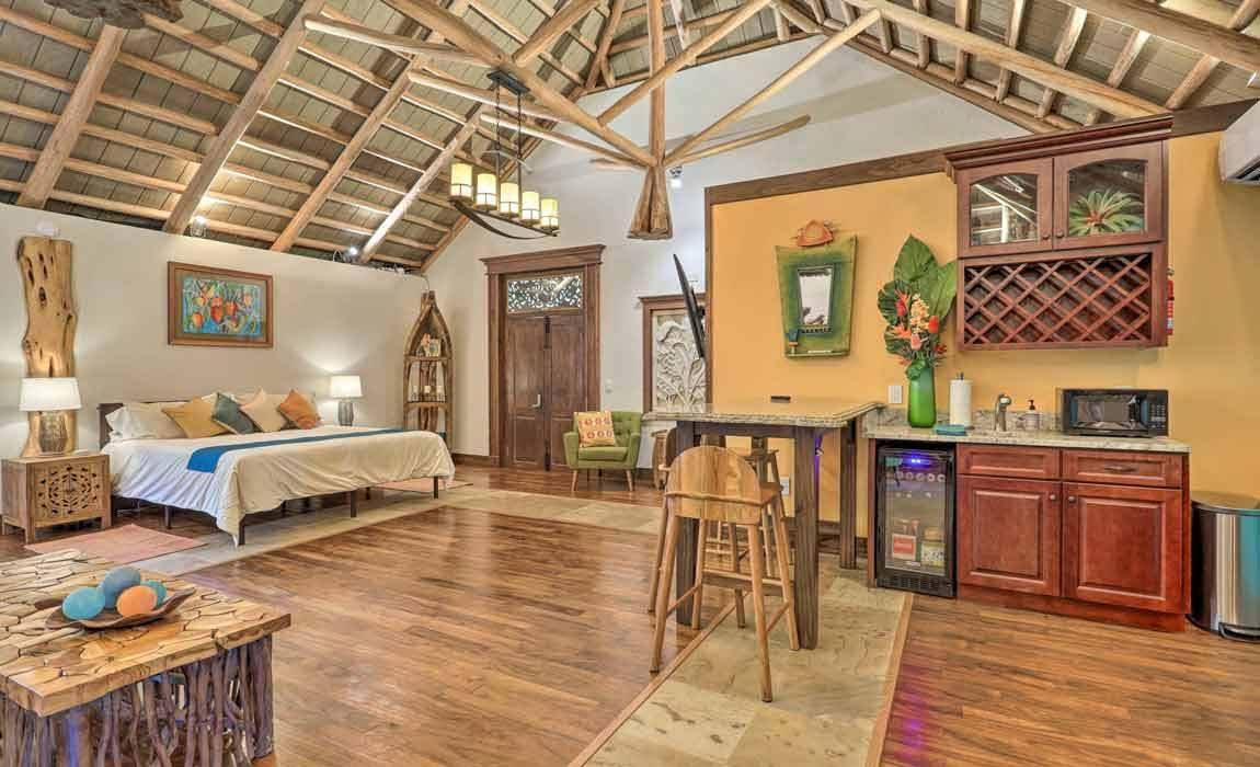 this Balinese rental is a perfect escape for a romantic getaway