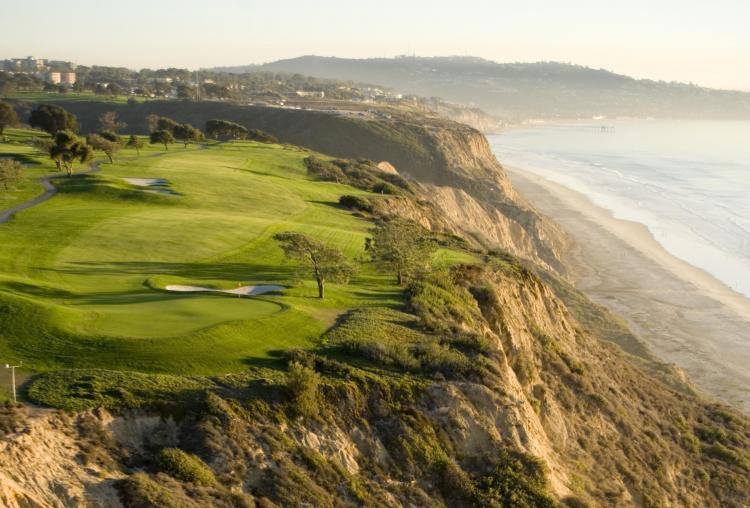 south 4 bluffs at torrey pines golf course in san diego