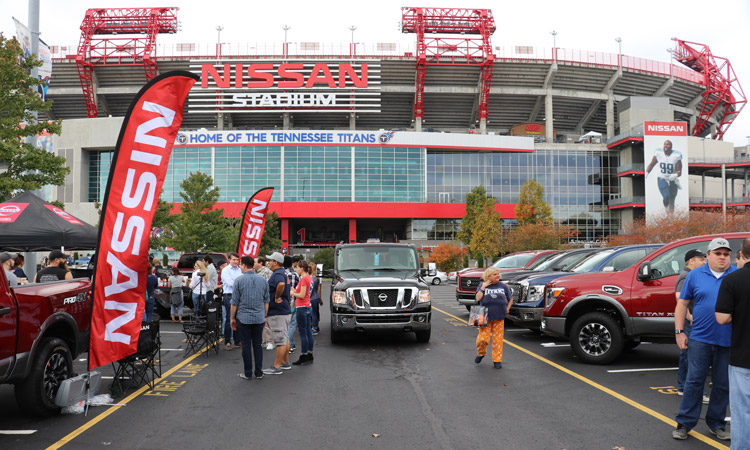 Nissan Titan Tailgate