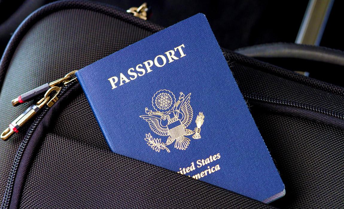 essential travel gear that you need to pack smart