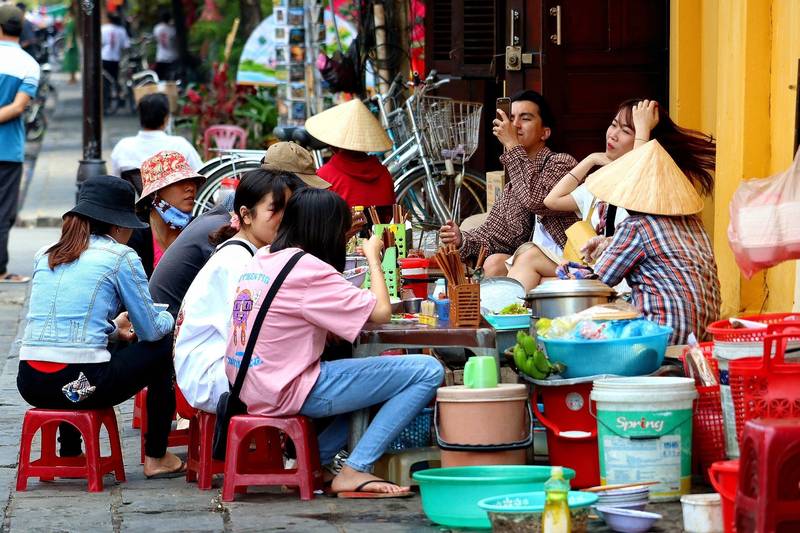 street food in vietnam might be dangerous