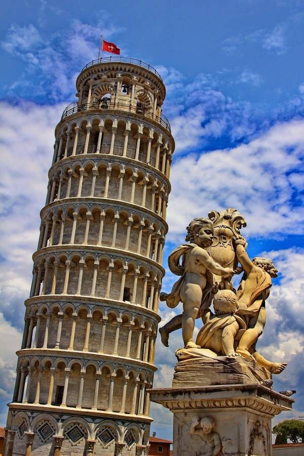 leaning tower of Pisa in Tuscany Italy