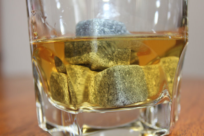 whiskey-stones