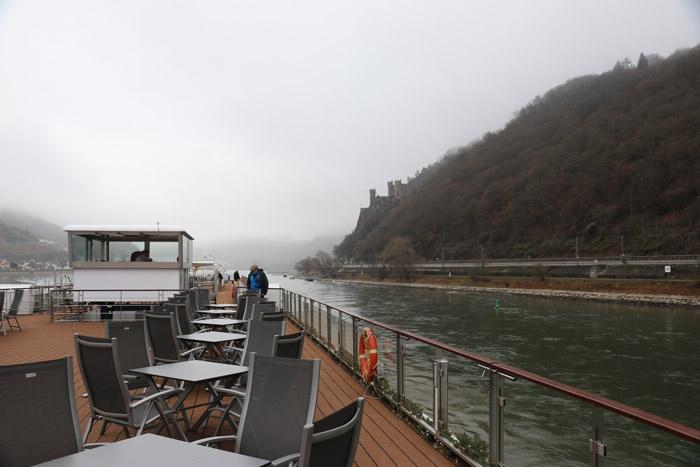 cruising the rhine watching castles