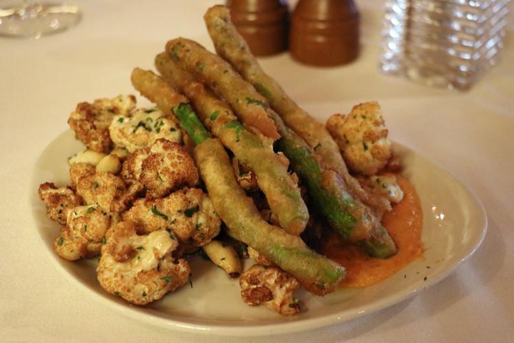 tempura asparagus
