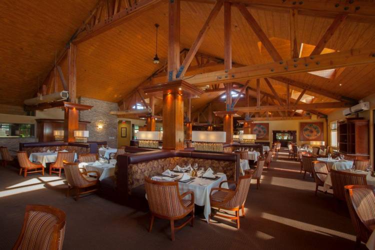 vineyardroserestaurantlongview2