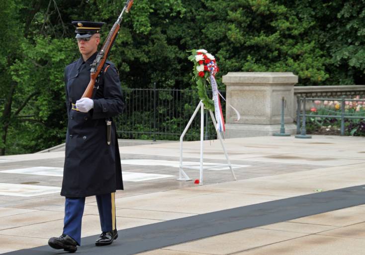 arlington national cemetery guard