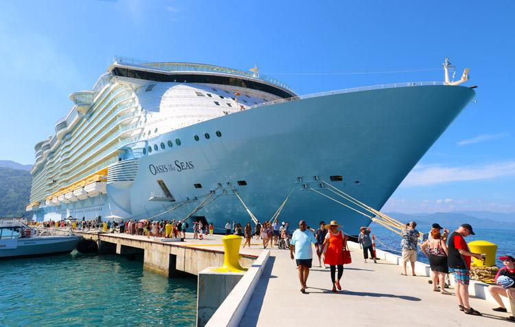 what to do if you catch a cold on a cruise ship and how to protect yourself
