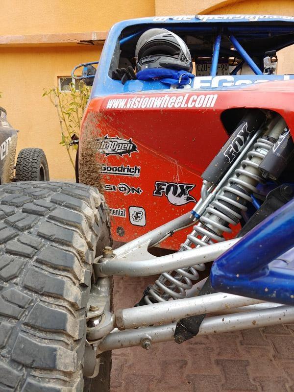 wide open baja race car suspension