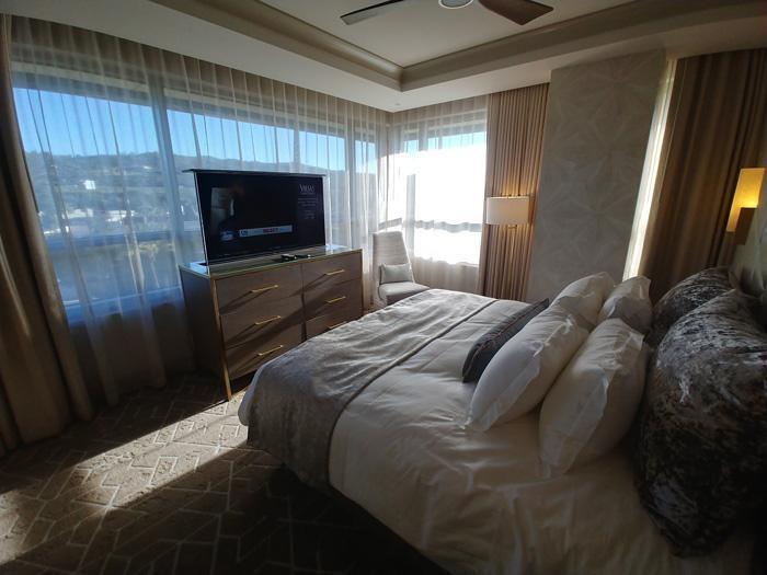 willows hotel and spa a viejas resort casino corner bedroom escape suite