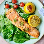 salmon is one of the best healthy seafood for men complete meal