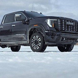 2025 GMC Sierra HD 2500 Denali Ultimate