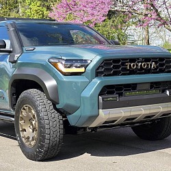 2025 Toyota 4Runner Trailhunter