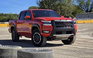 2025 nissan frontier pro-4x