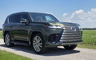 2025 Lexus LX 700h Ultra Luxury Review