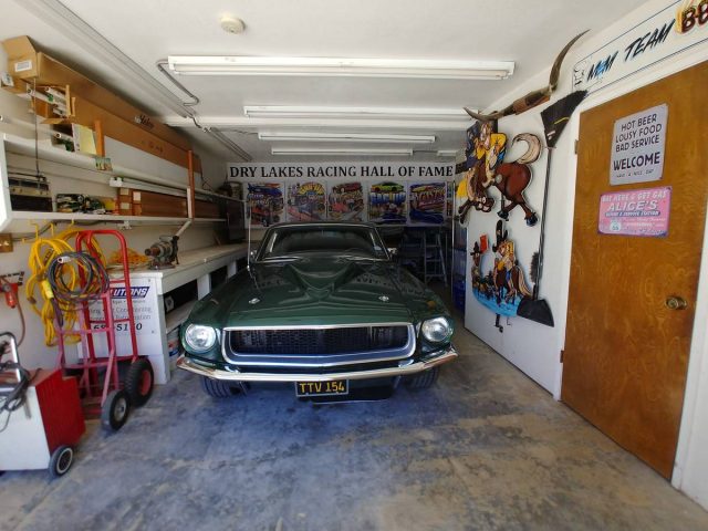 Mendenhall's Museum Photo Gallery